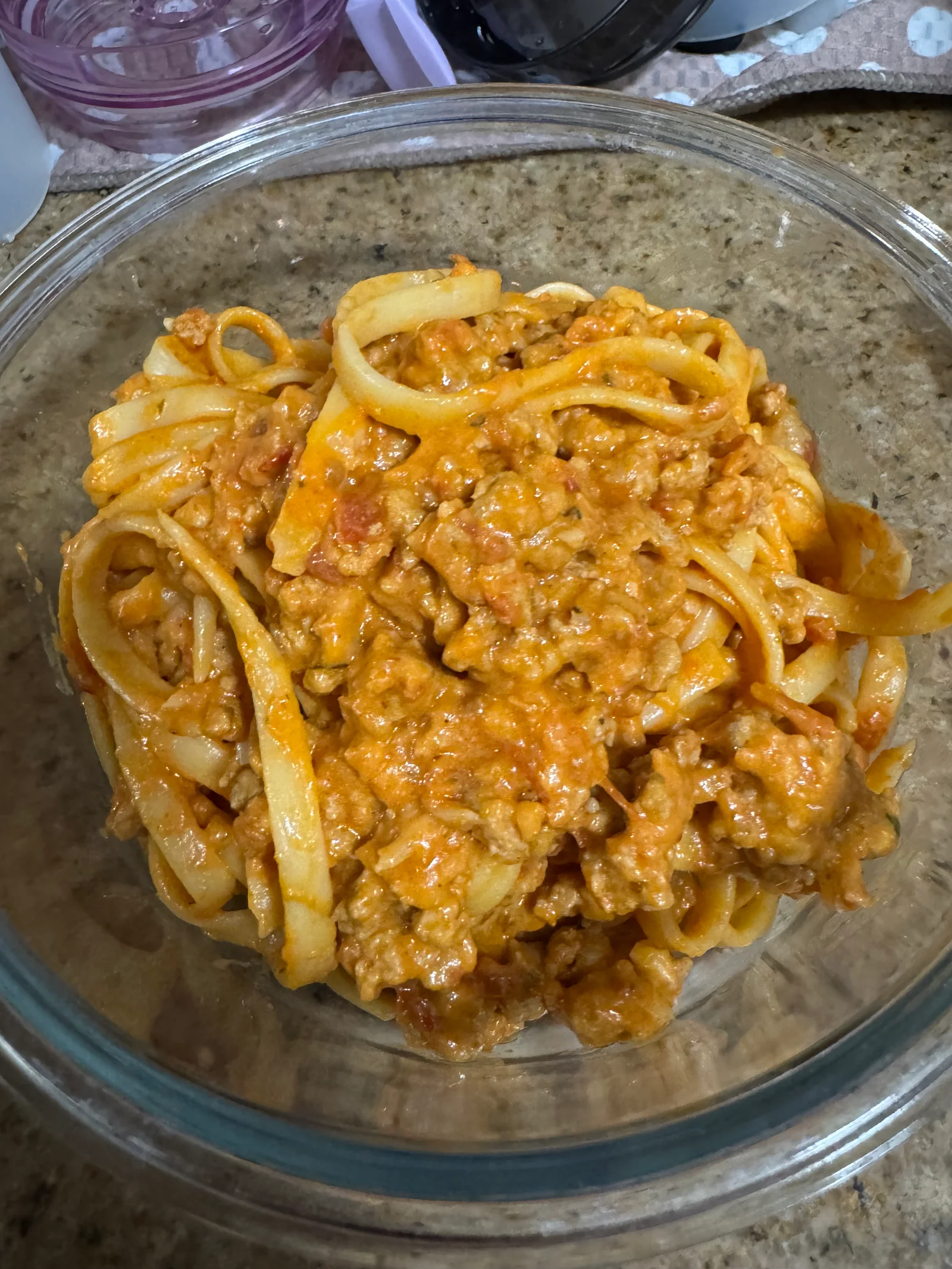 Easy Spicy Rosé Fettuccine